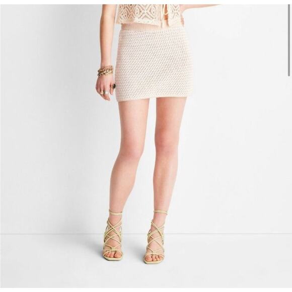 Future Collective Collab Cream/White Crochet Mini Skirt Checkered XXL, NWT - Picture 3 of 12
